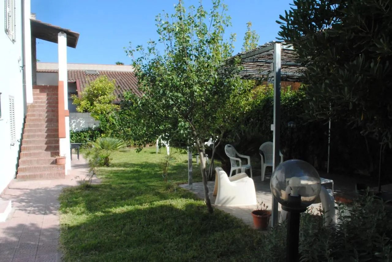 Bed & Breakfast Summer Beach Rooms Fontane Bianche
